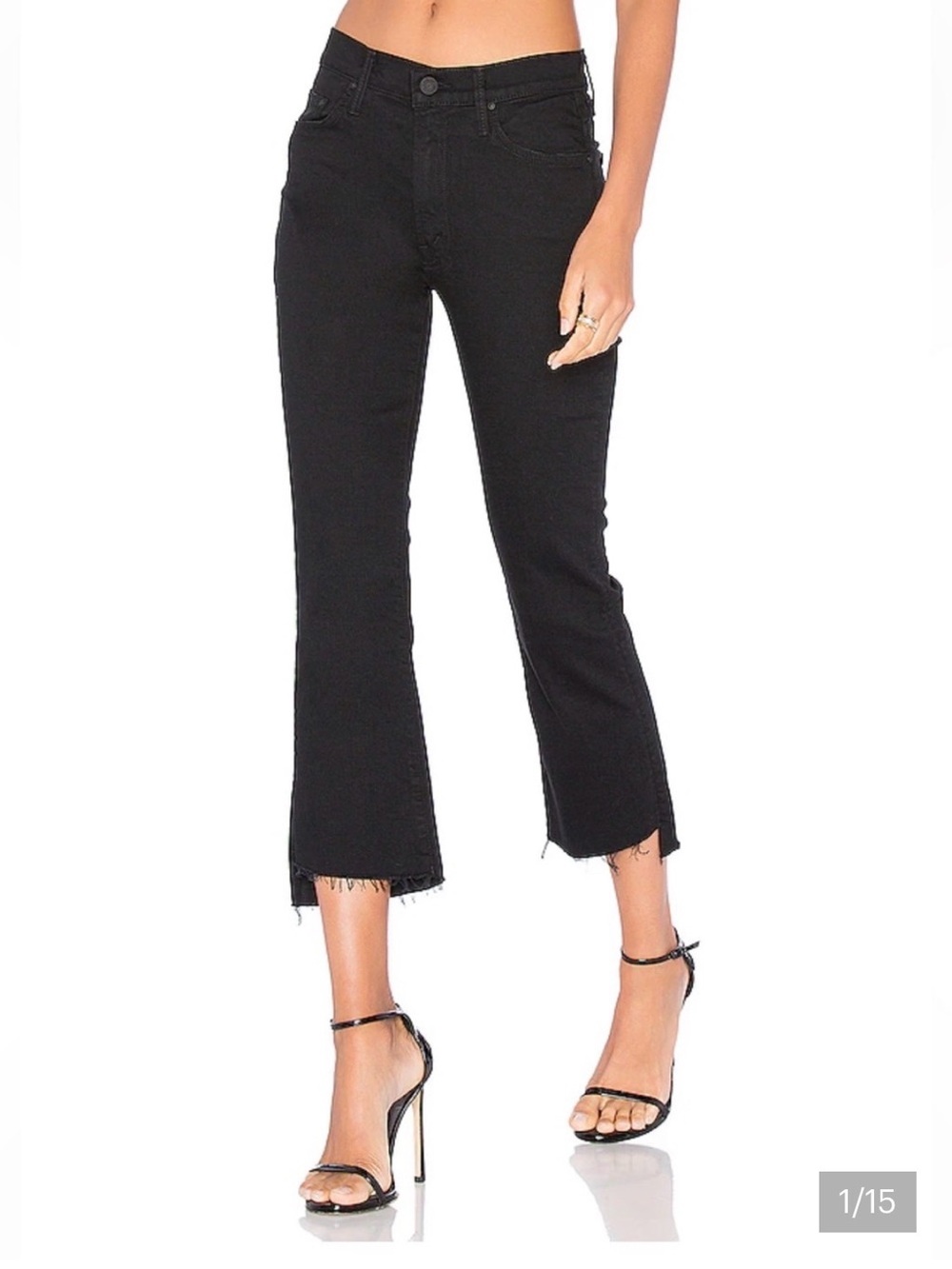 MOTHER the Insider Crop Step Fray jeans in ‘Not Guilty’ 🖤